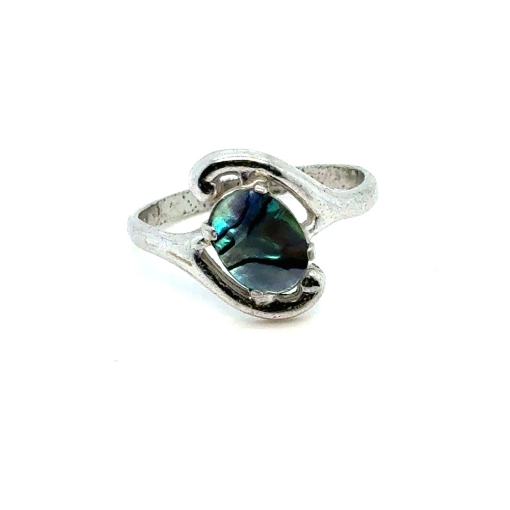 Silver Tone Faux Abalone Heart Ring - Iridescent Blue-Green
